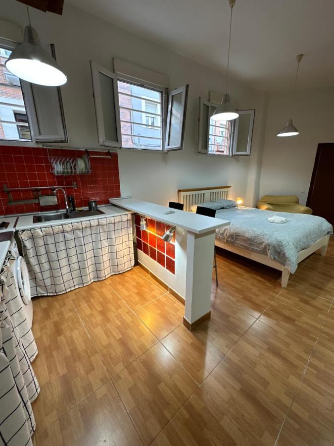 Apartamentos Berruguete Madrid Exterior photo